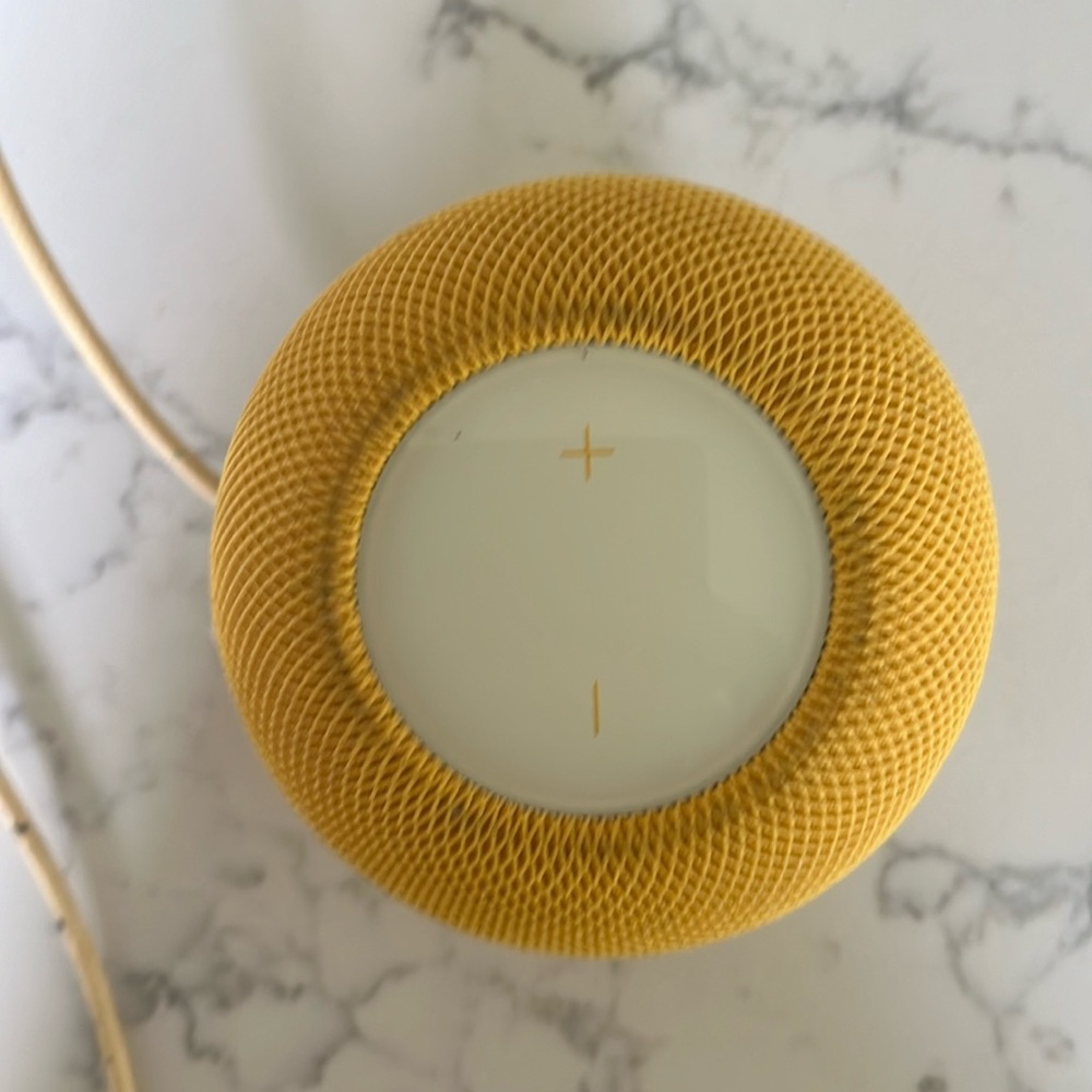 Apple HomePod Mini Wireless Smart Home Speaker Yellow
